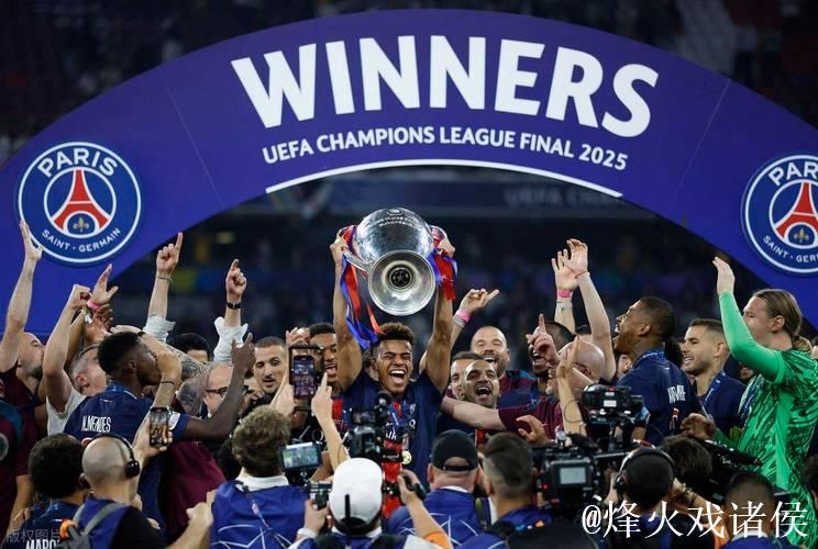 “巴黎圣日耳曼新星杜埃荣膺2026欧洲金童奖” “巴黎圣日耳曼新星杜埃荣膺2026欧洲金童奖”